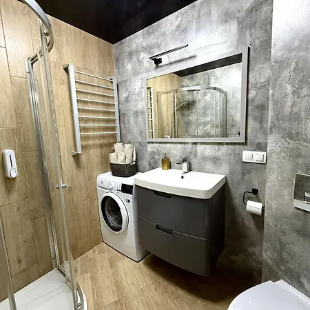 Theapartments Wojska Polskiego Лодзь