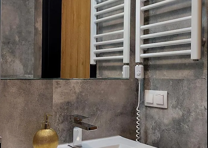 Theapartments Wojska Polskiego Апартаменти Лодзь